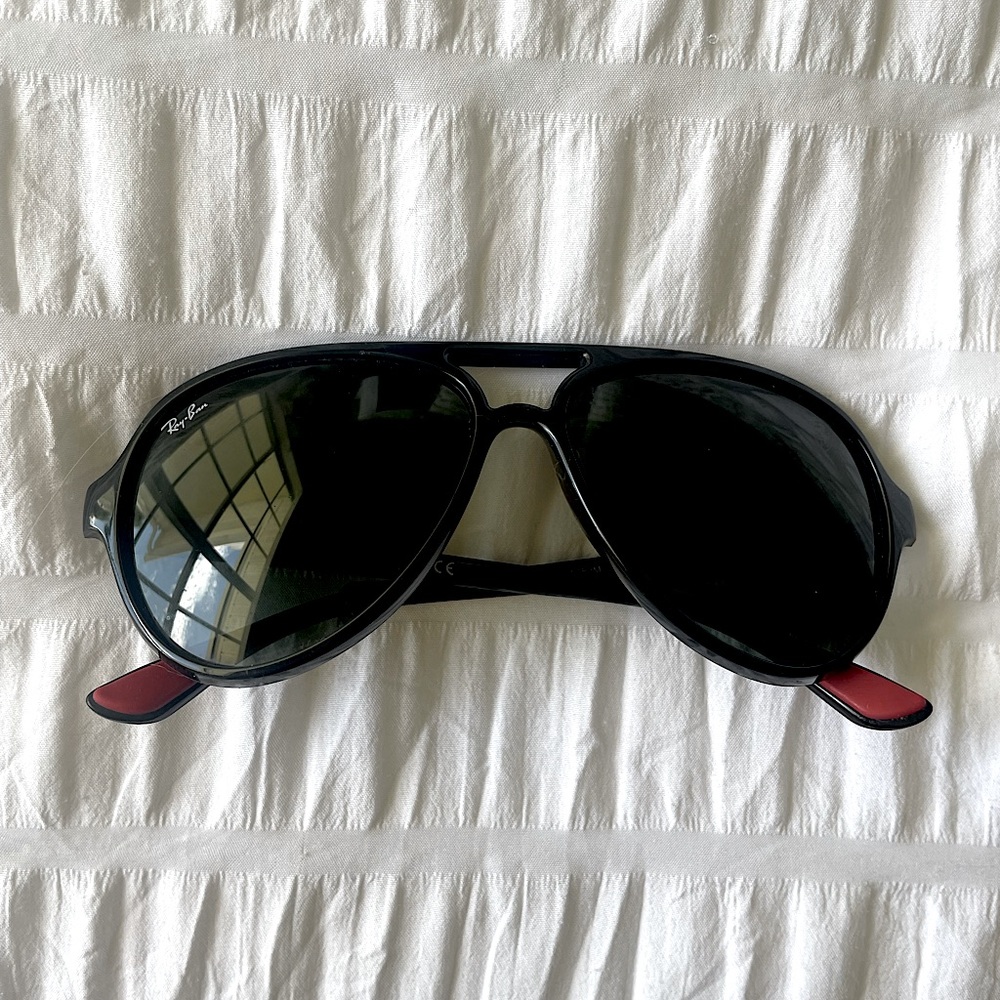 Ray-Ban Scuderia Ferrari Collection